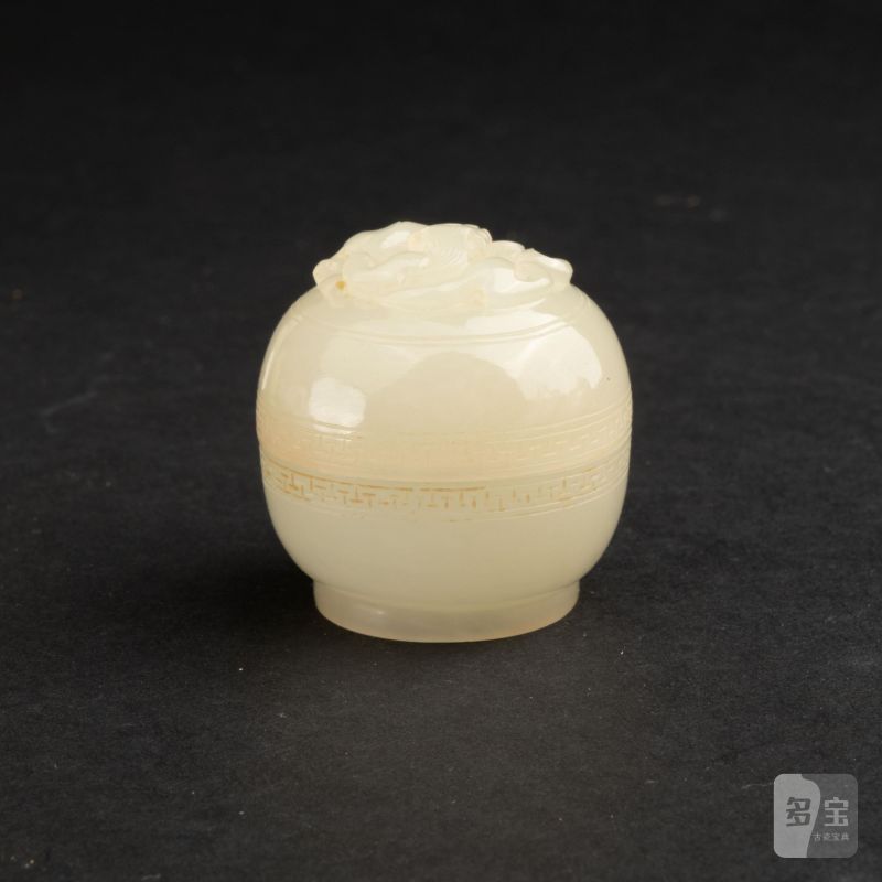    清　白玉蓋盒、饕餮紋三足蓋爐及饕餮紋蓋瓶 一組 - 图15